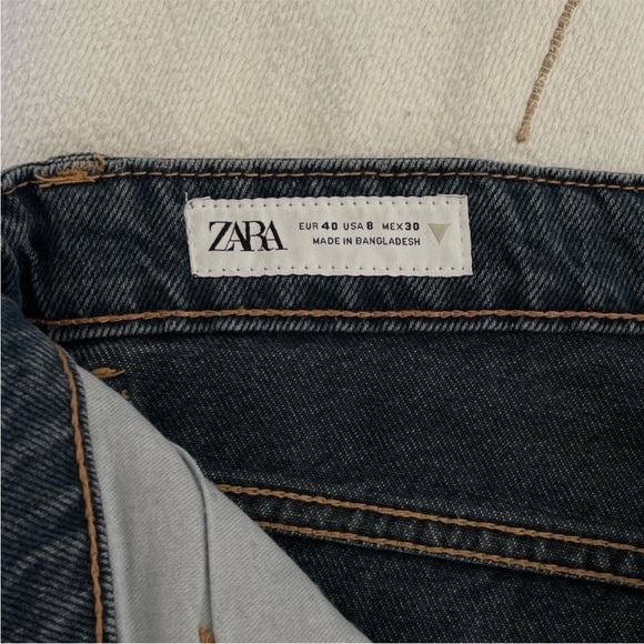 Zara Rhinestone Jeans - Picture 5 of 5